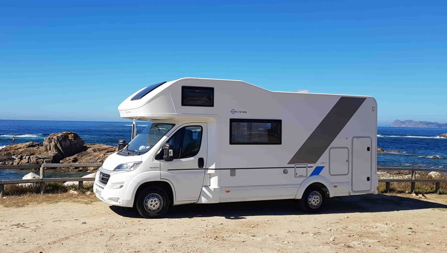 Autoescola Sant Feliu | Conduir una caravana Autoescola Sant Feliu | Conduir una caravana