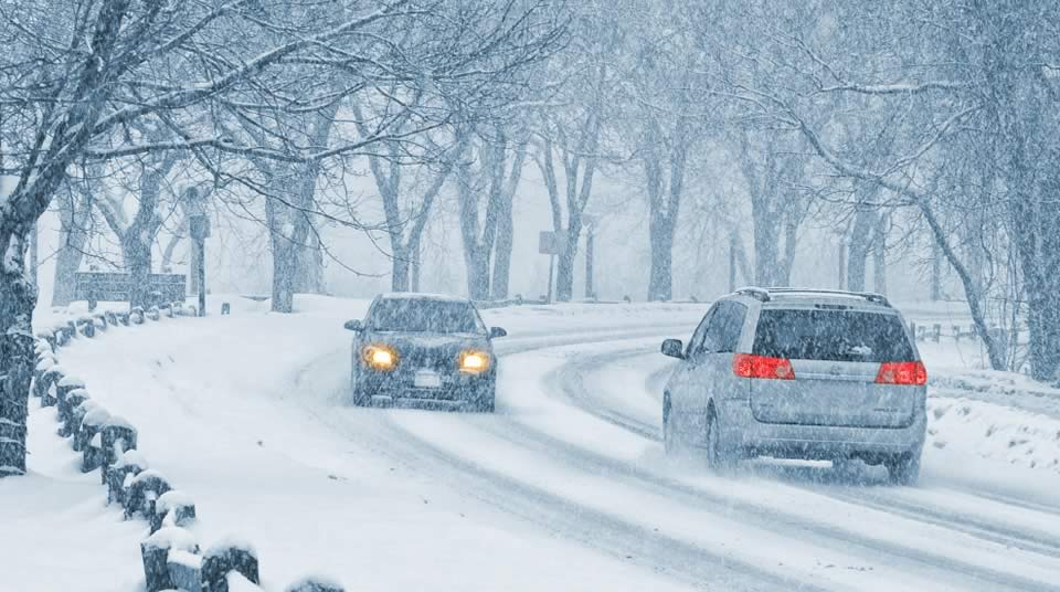 Autoescola Sant Feliu - Conducir en plena borrasca Autoescola Sant Feliu - Conducir en plena borrasca