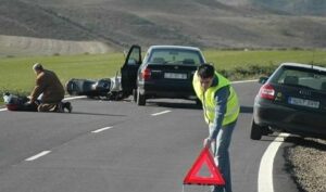 Autoescola Sant Feliu - Com actuar davant un accident de trànsit